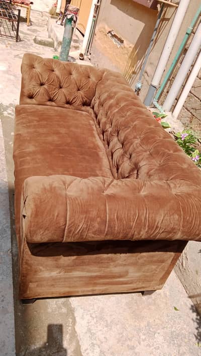 5 seater executive class sofa