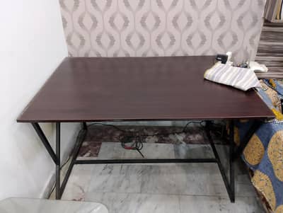 Computer Table