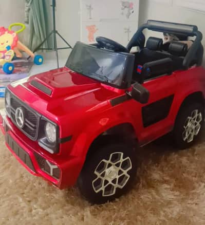 kids Battery Car in new condition.