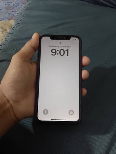 Apple iPhone XR