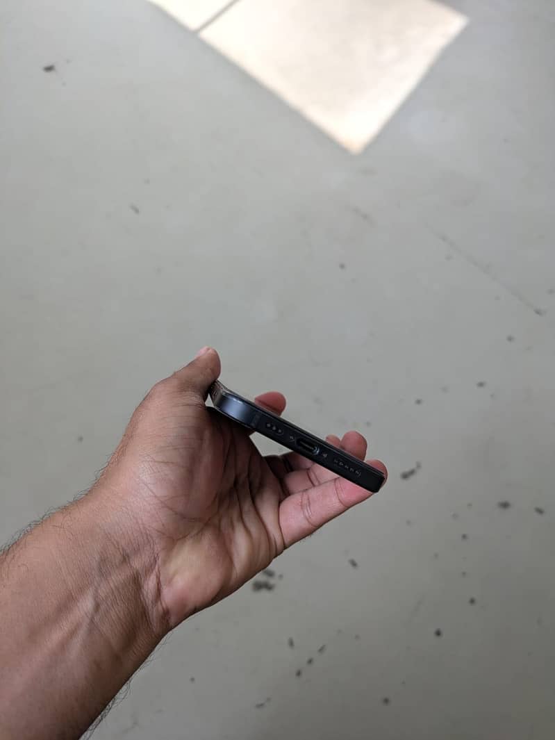 Apple iPhone 15 0
