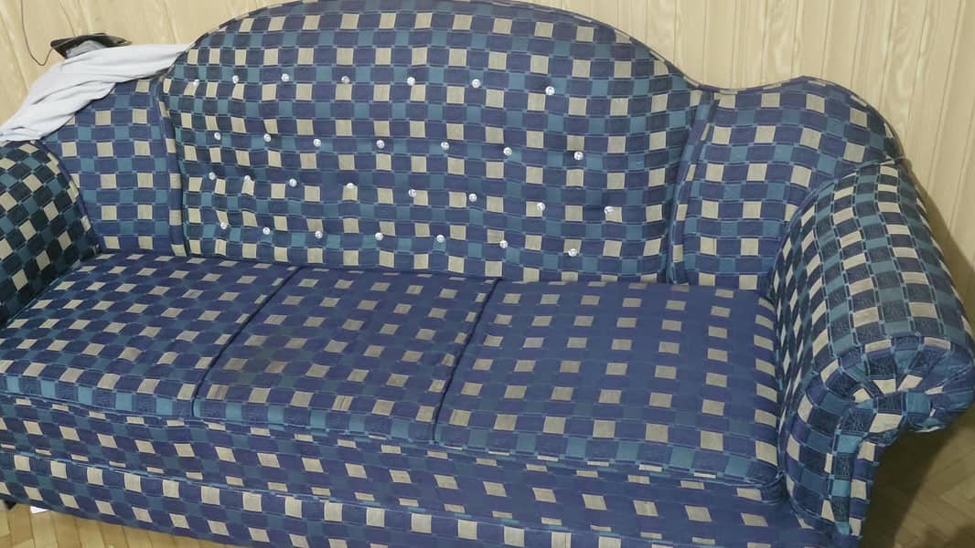 5 seater sofa 0