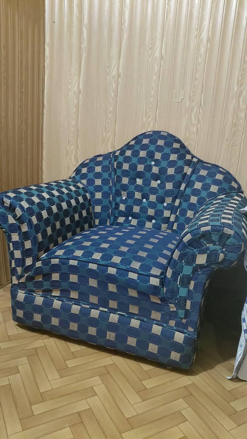 5 seater sofa 3