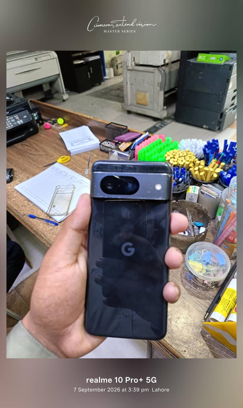 Google Pixel 8 7