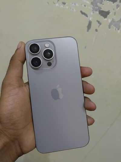 Apple iPhone 15 Pro Max