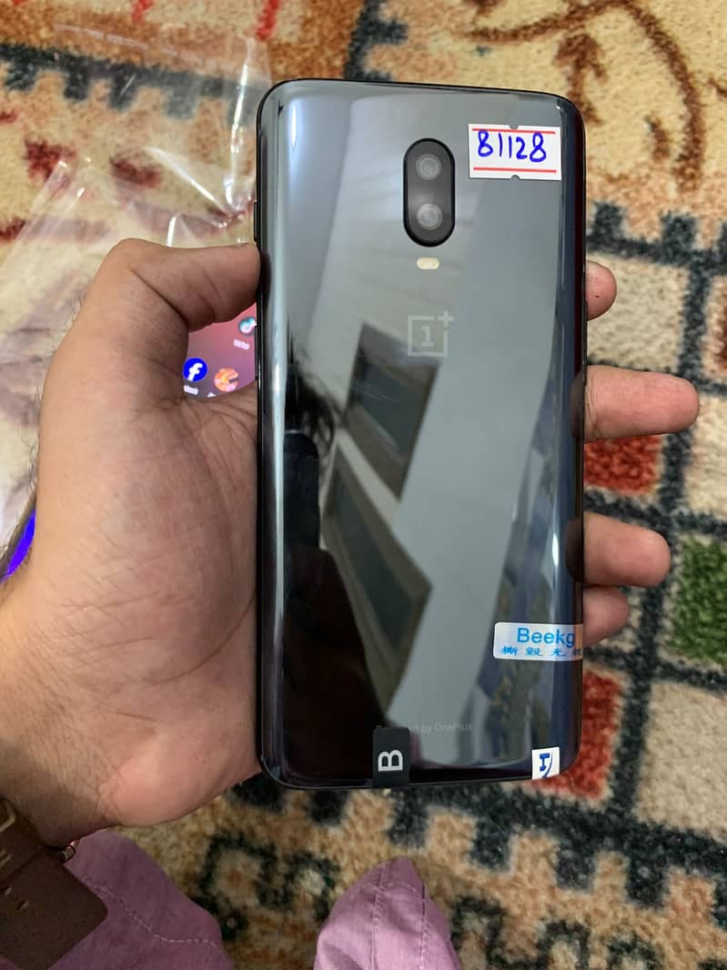 One Plus 6T 1