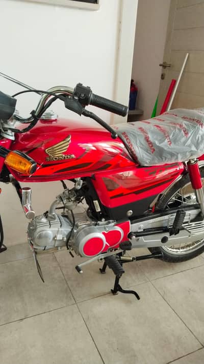 2026 model new condition honda CD 70