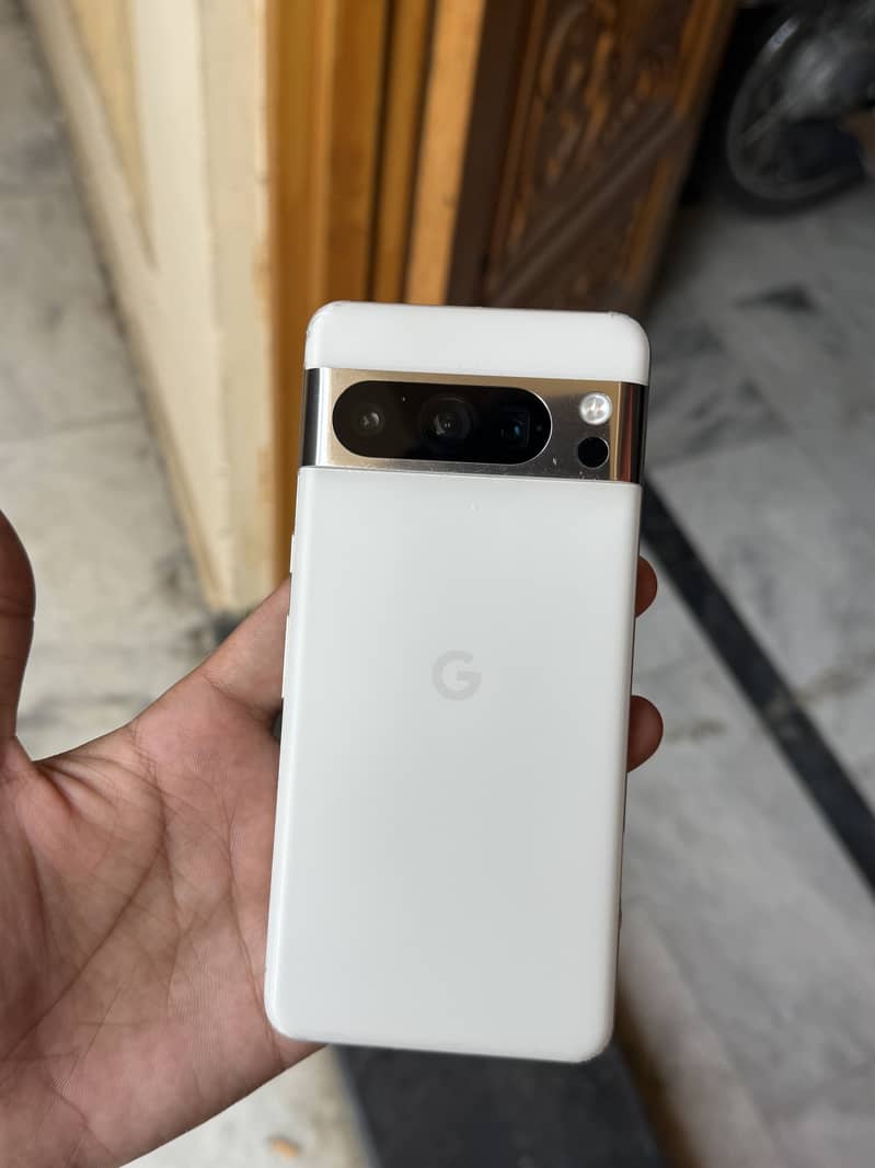 Google Pixel 8 Pro 1