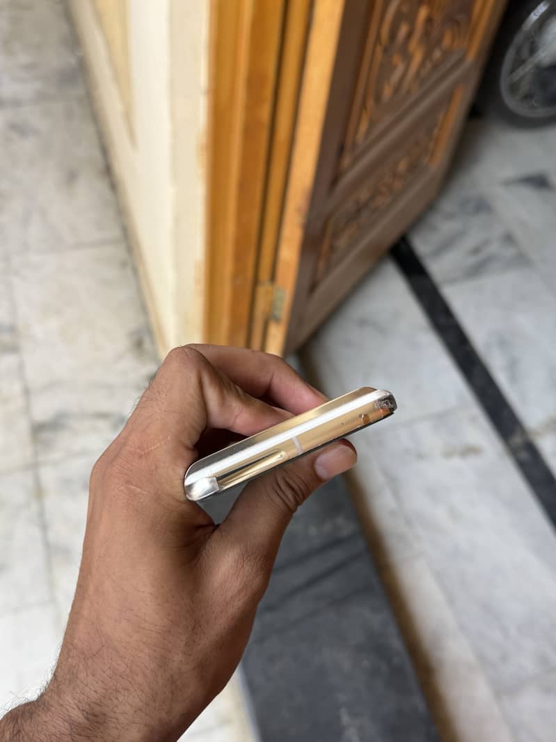 Google Pixel 8 Pro 5
