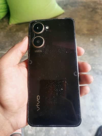 Vivo Y18