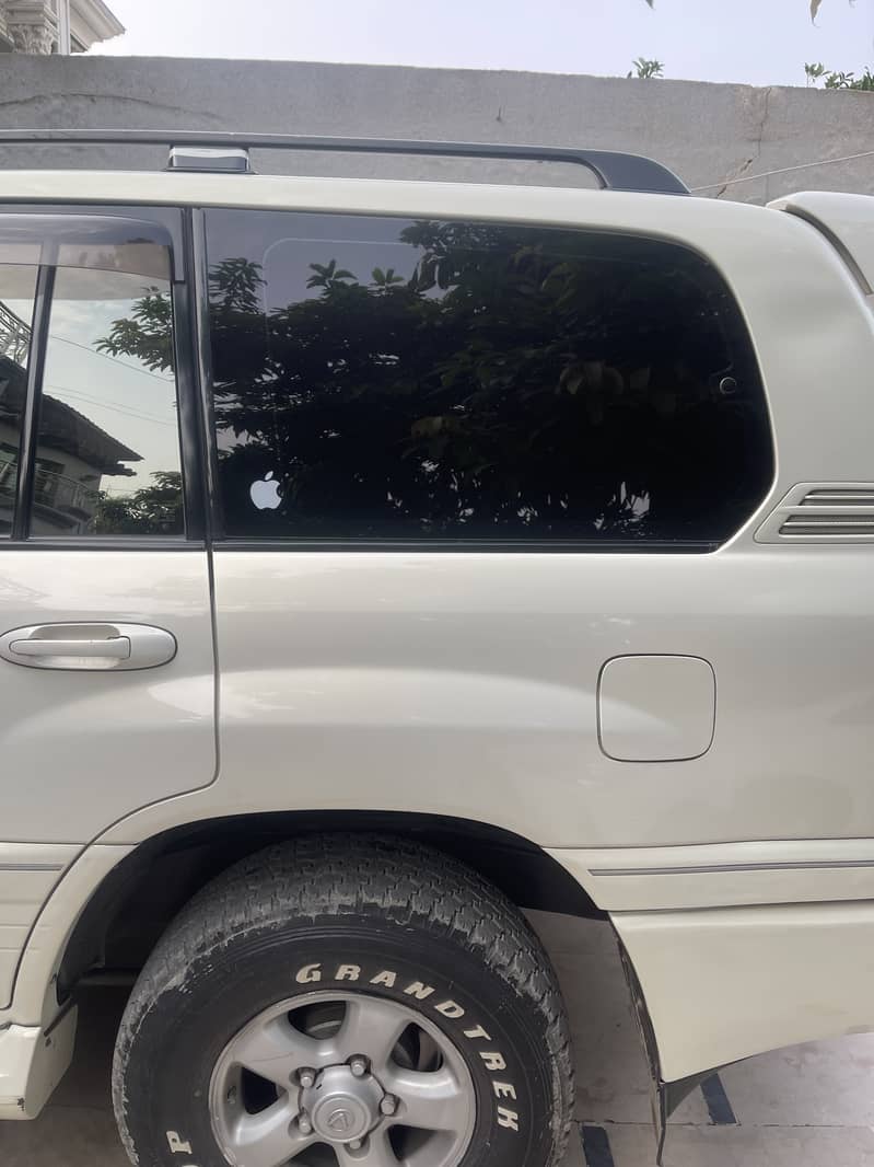 Full option good condition 9