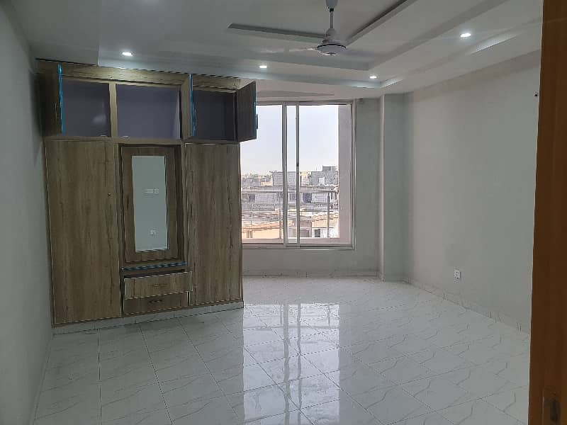 Beautifully Flat 6