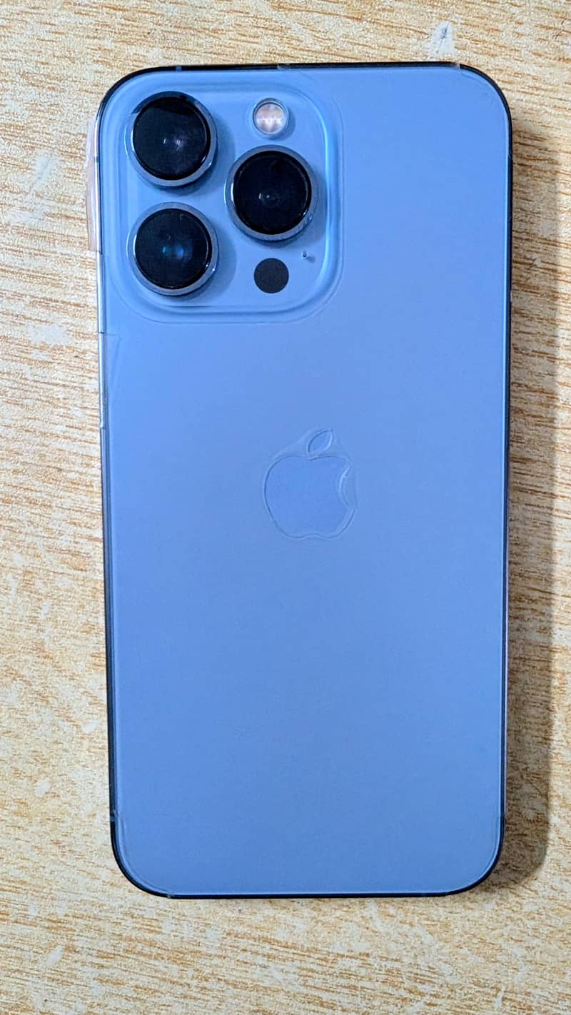 Apple iPhone 13 Pro 0