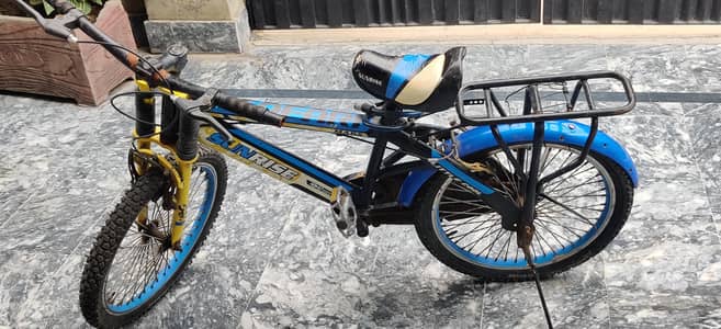 Kids cycle urgent for sale