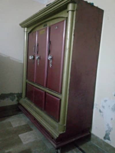 Iron 3 Door Almari / Steel Wardrobe for Sale