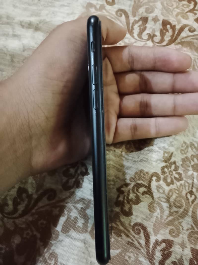 Apple iPhone SE 2
