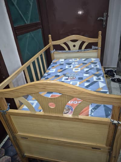 baby cots