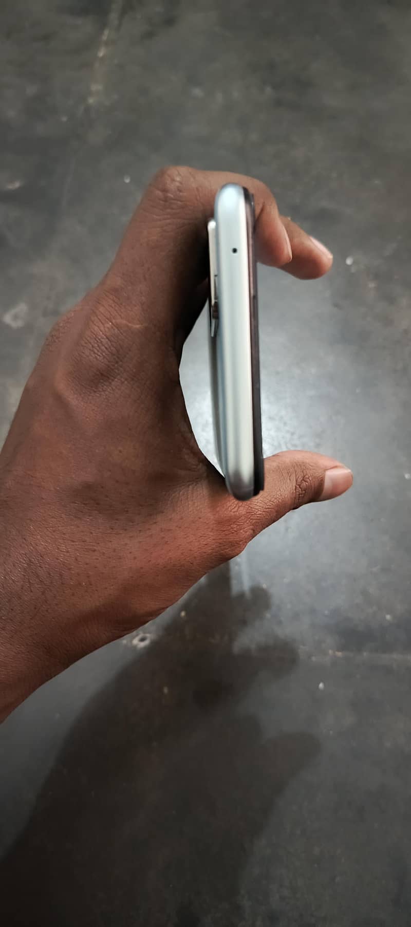 OPPO A76 4