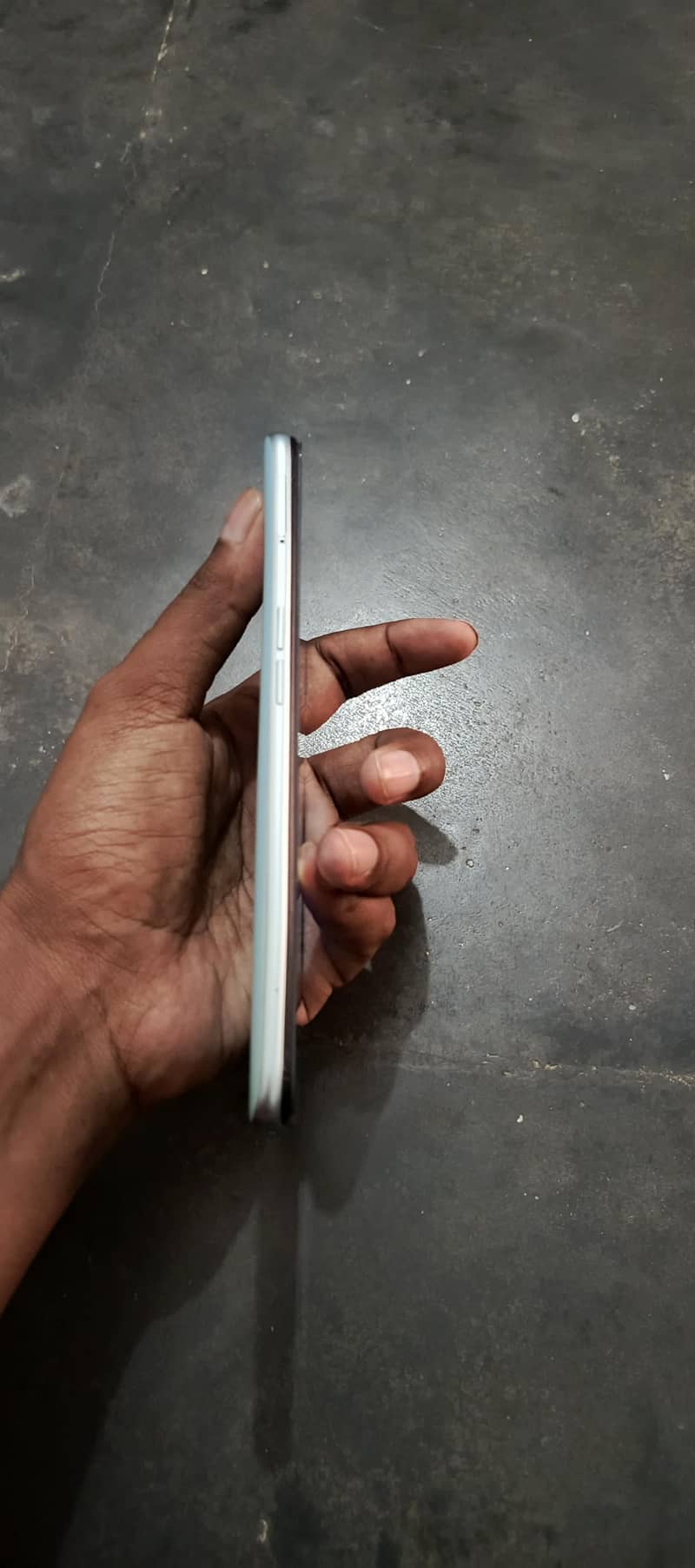 OPPO A76 10