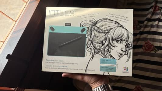 Wacom Intuos Draw Graphic Pen Tablet