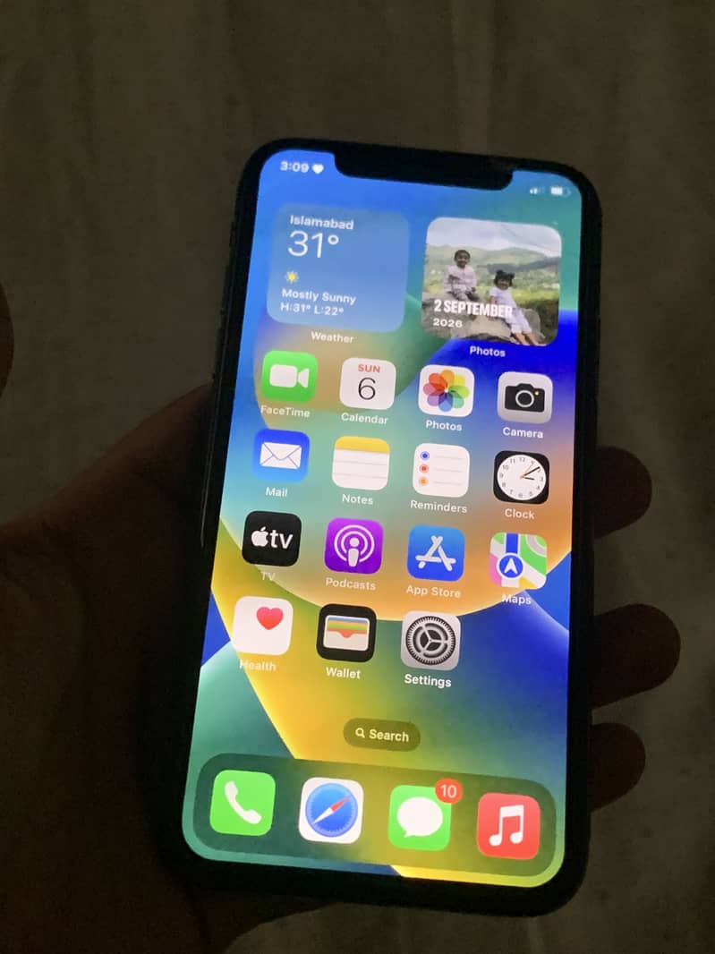 Apple iPhone X 0