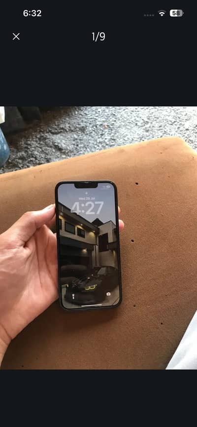 Apple iPhone 13