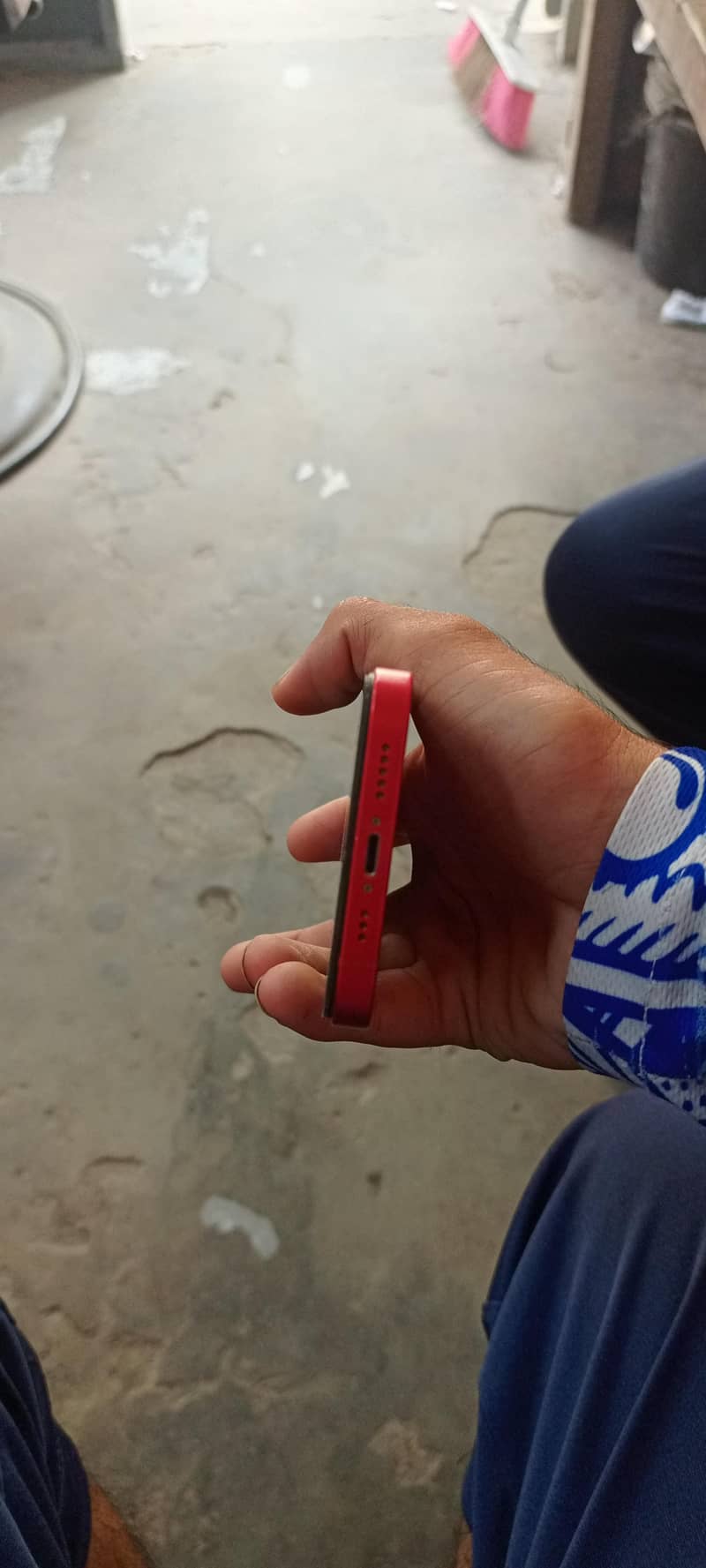 Apple iPhone 13 1