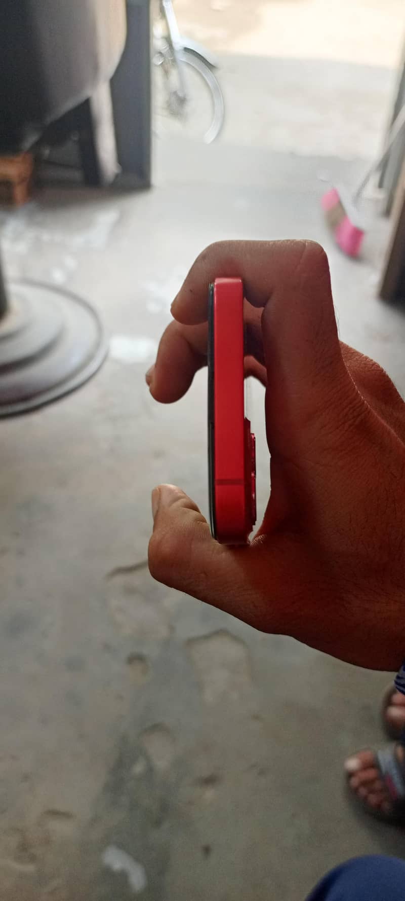 Apple iPhone 13 2
