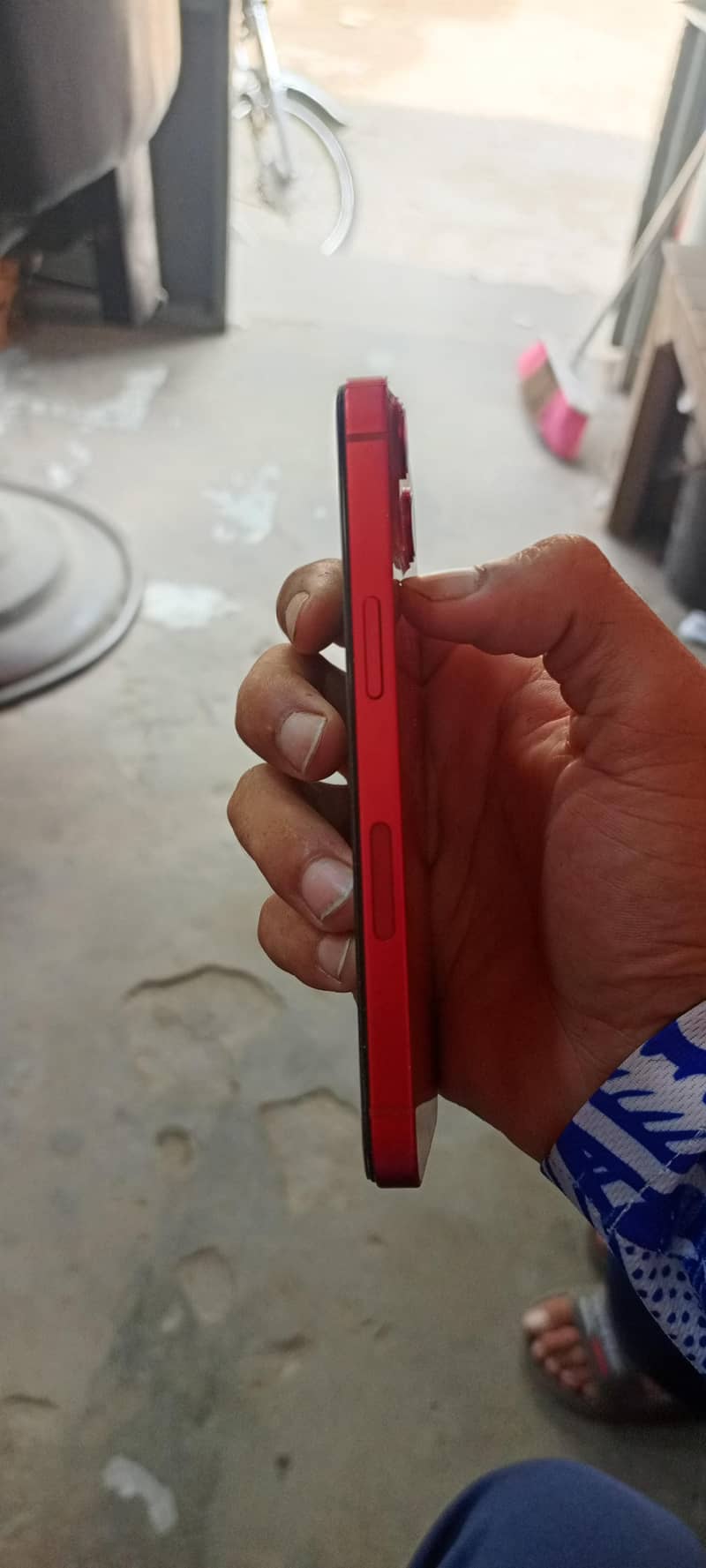 Apple iPhone 13 3