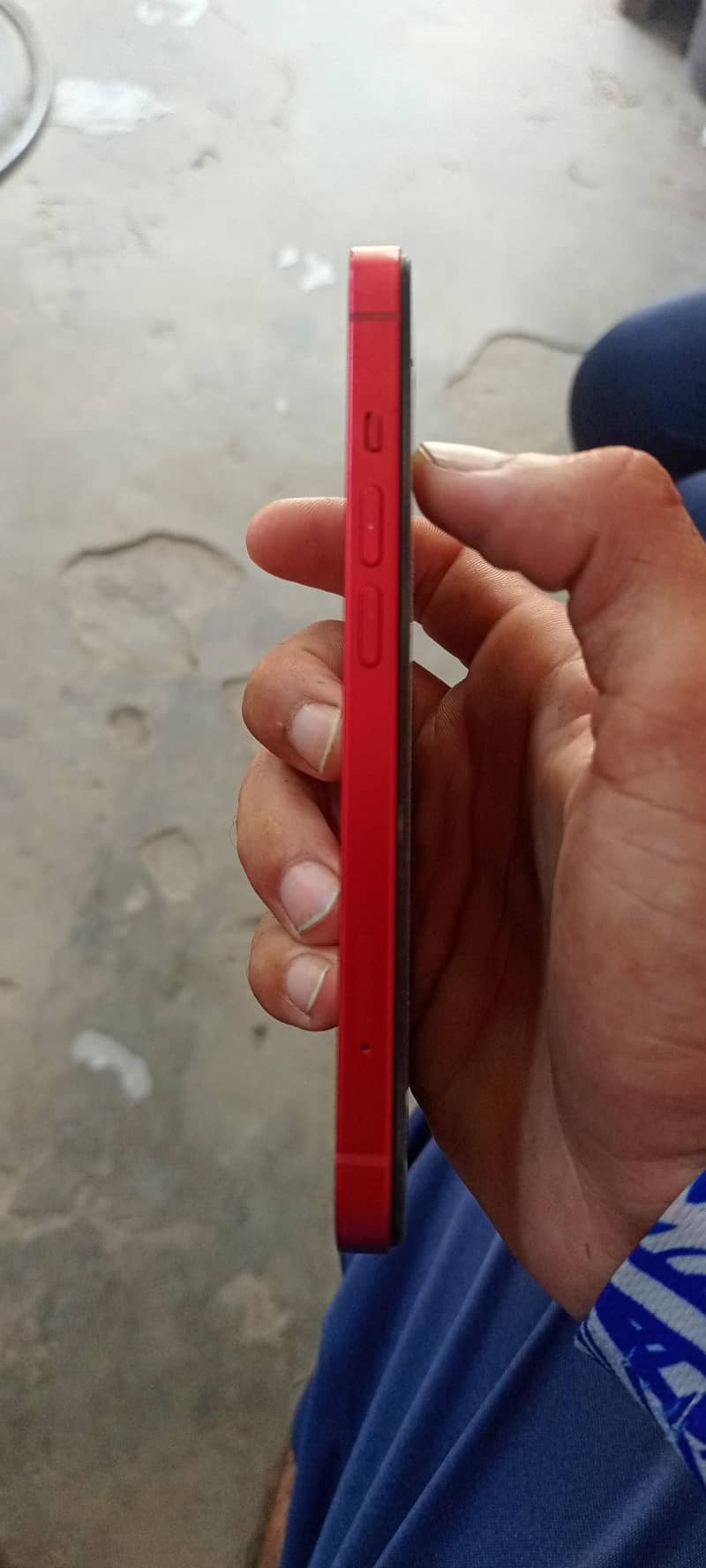 Apple iPhone 13 5