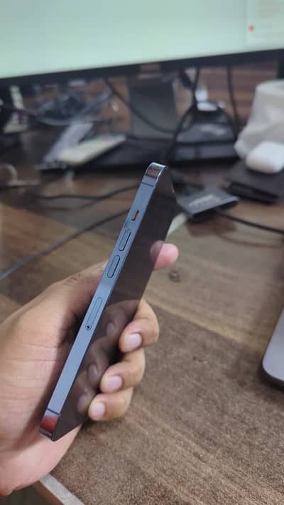 Apple iPhone 13 Pro | non pta | box
