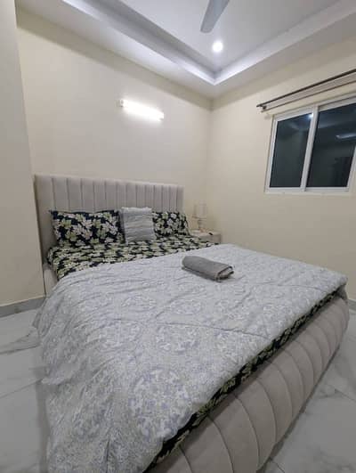 Flat for rent 1bed ROM full furnished apartments safe and scour 100%coupe allow