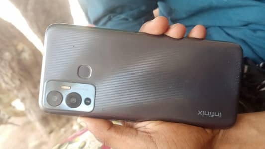 Infinix Hot 12 Play