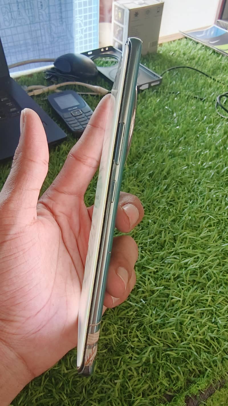 Infinix Zero 40 2