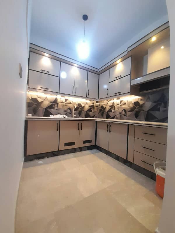 Flat for sell 12
