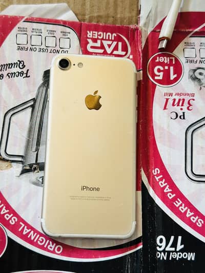 Apple iPhone 7
