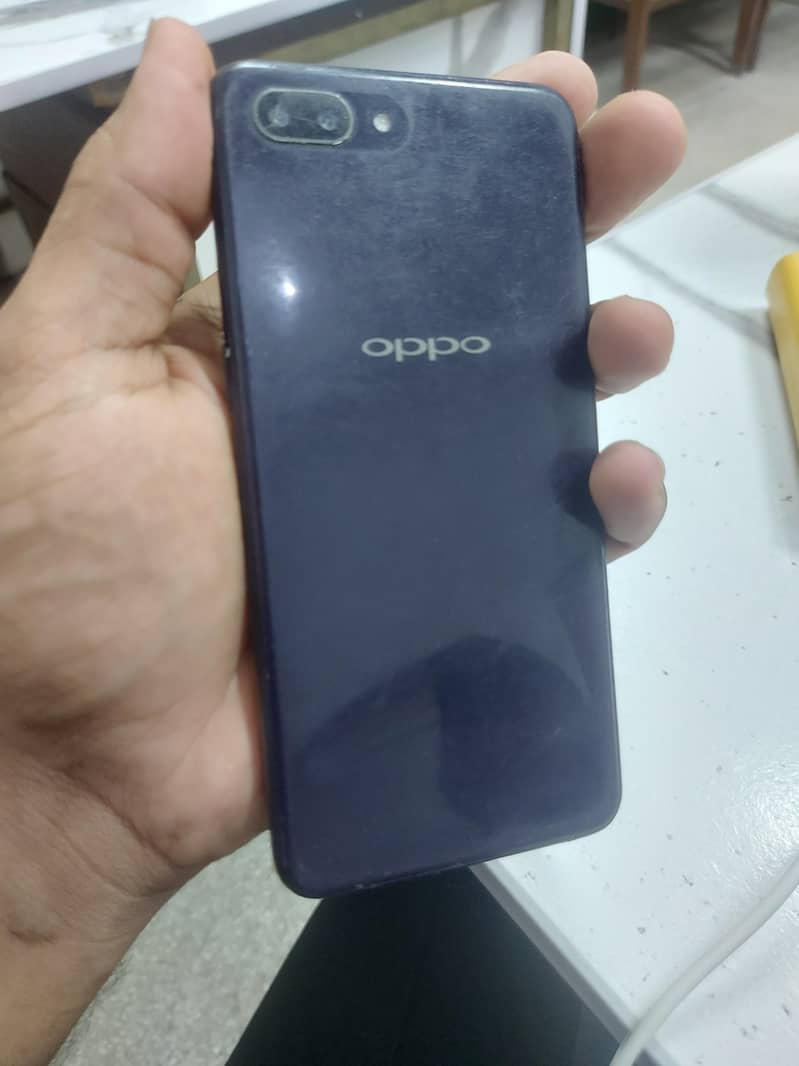 OPPO A3s 0