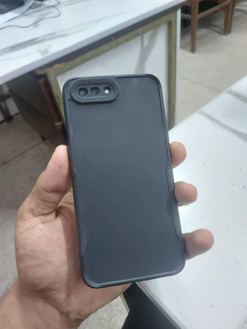 OPPO A3s 3