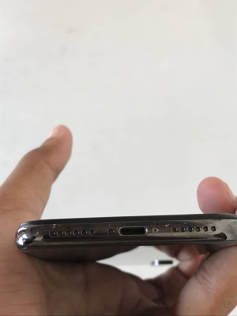 Apple iPhone X 1