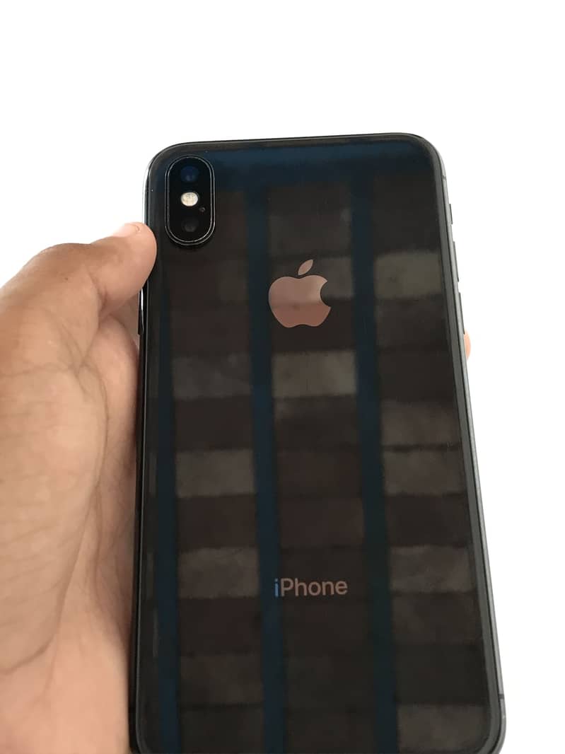 Apple iPhone X 5
