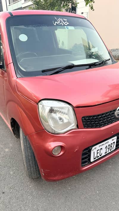 Nissan Moco 2014 urgent sale top of line model