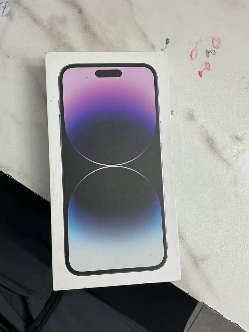 Apple iPhone 14 Pro Max 0
