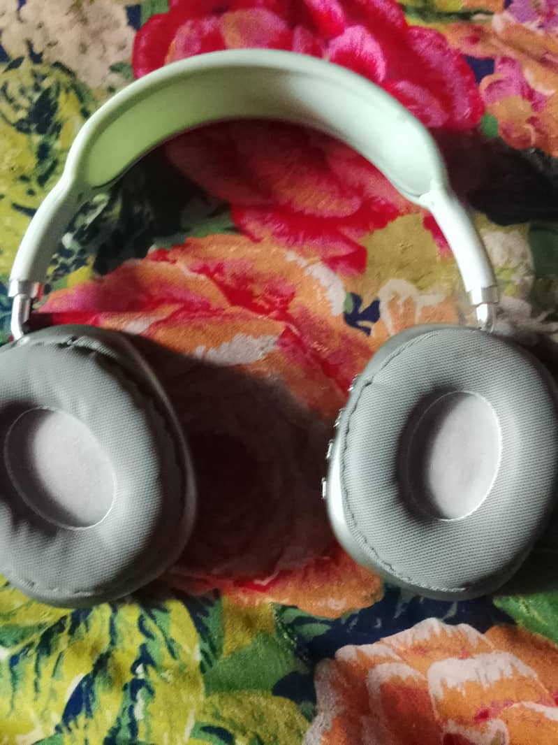 Azan1 0