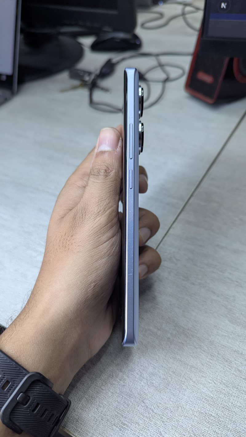 Xiaomi Redmi Note 13 Pro Plus 2