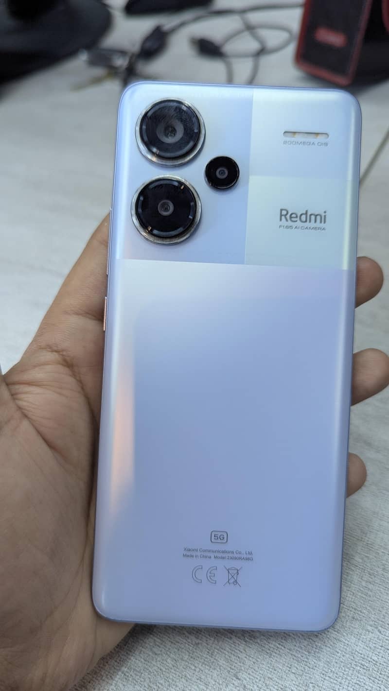 Xiaomi Redmi Note 13 Pro Plus 9