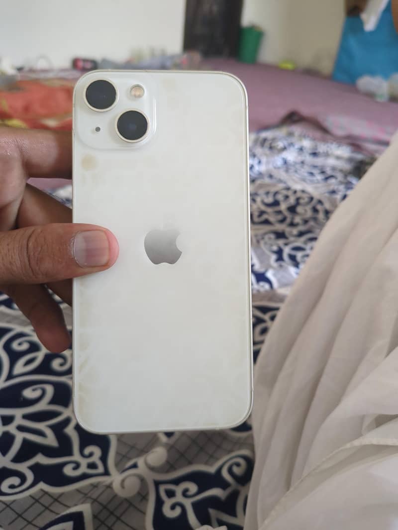 Apple iPhone 13 0