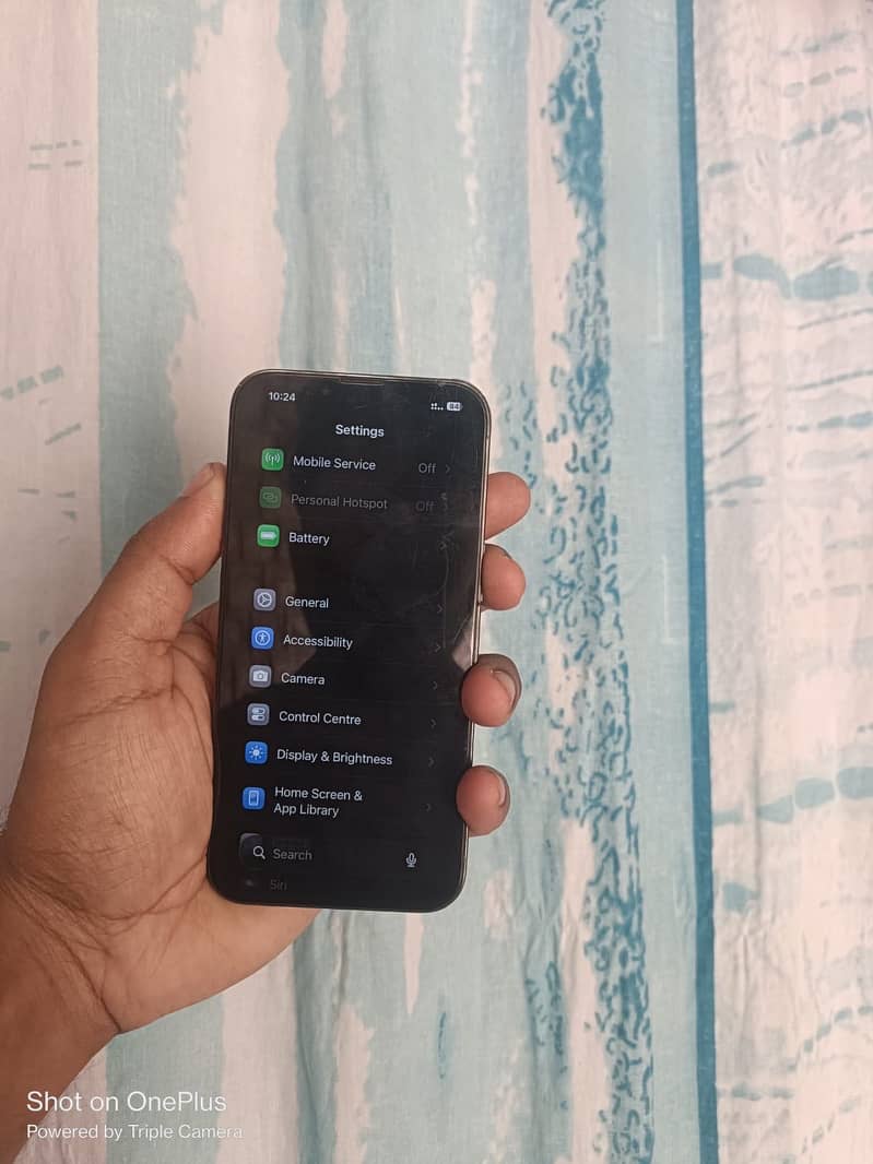 Apple iPhone 13 Pro 0