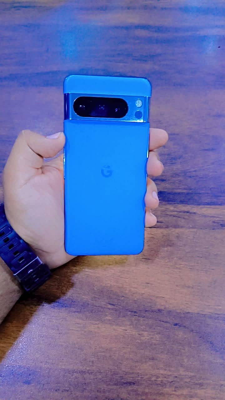 Google Pixel 8 Pro 2