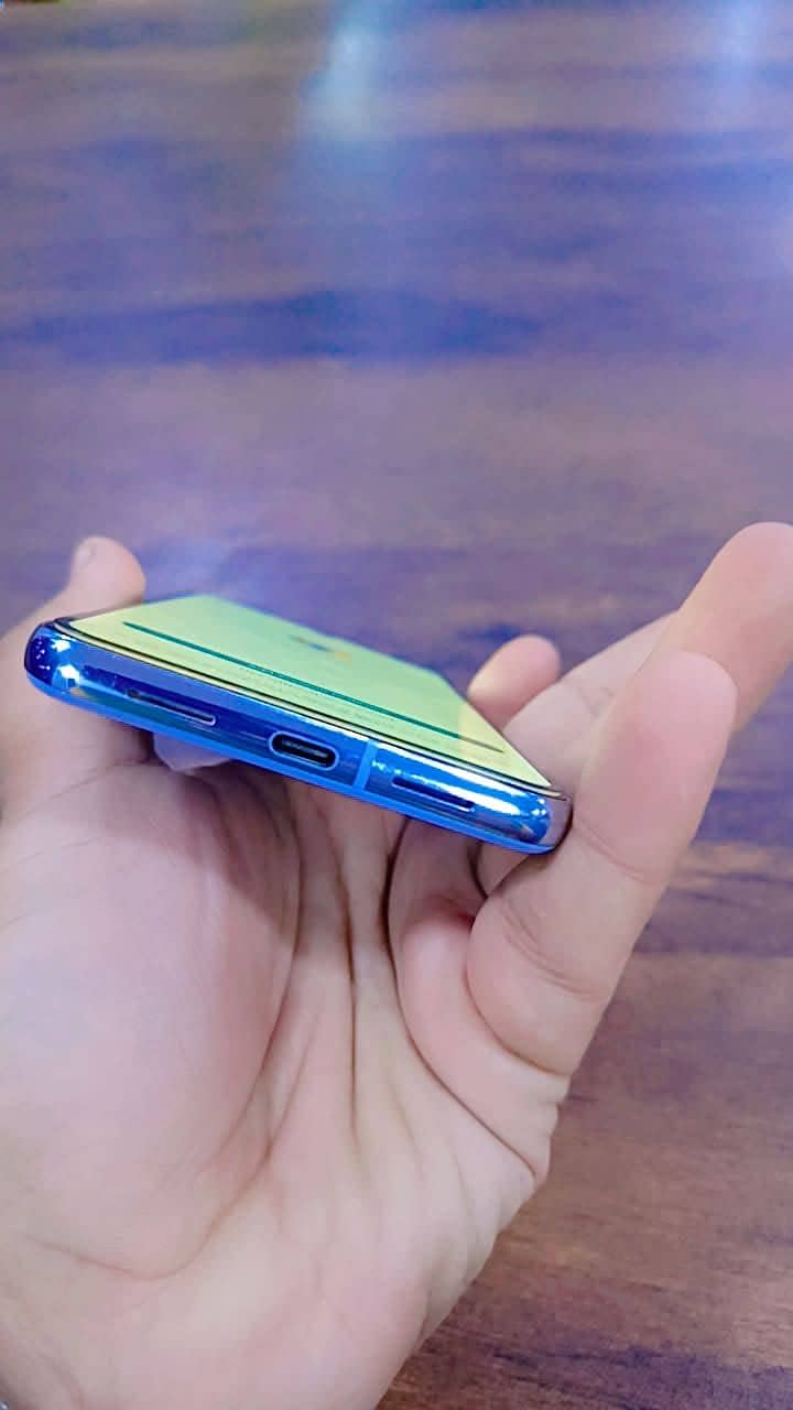 Google Pixel 8 Pro 4