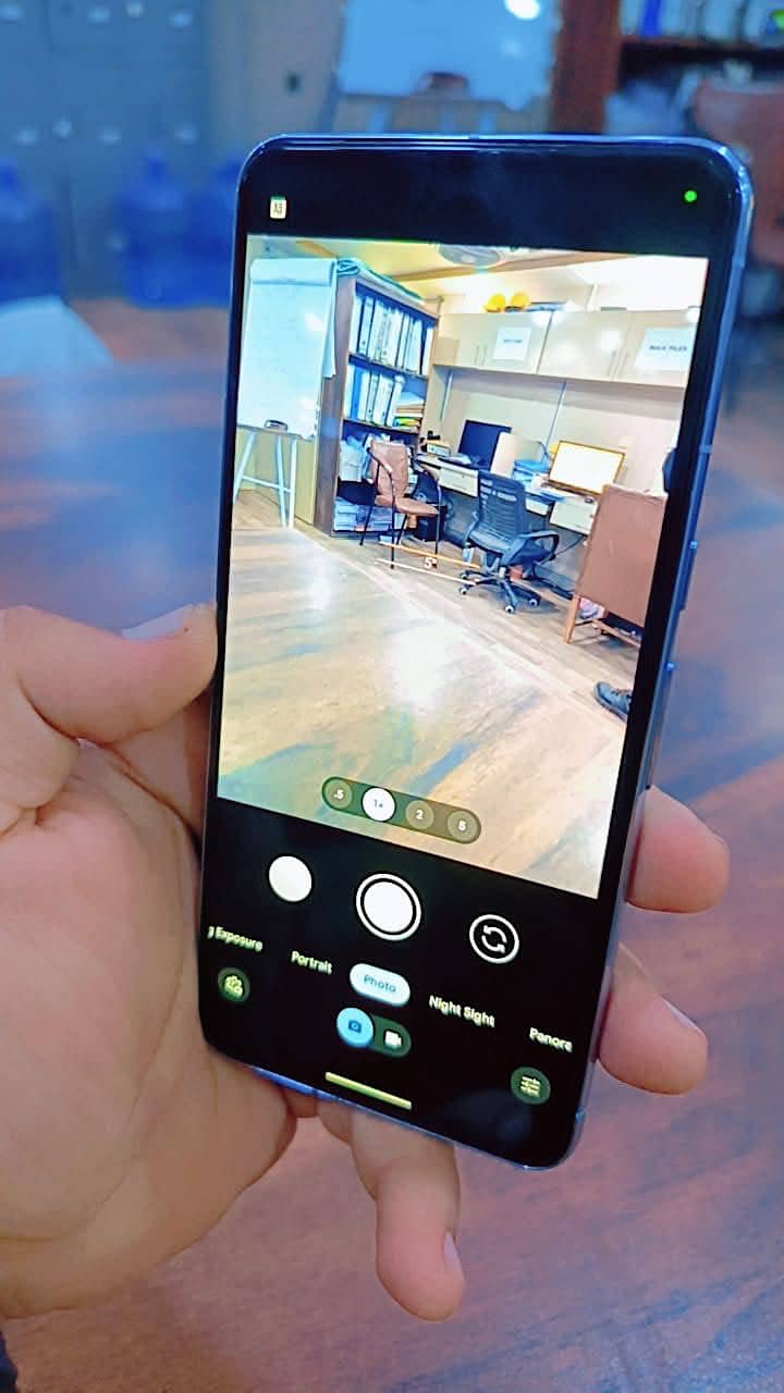 Google Pixel 8 Pro 6